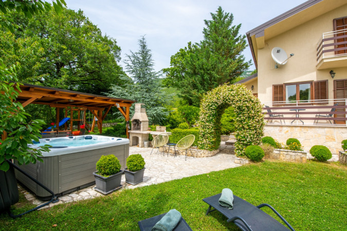 Exterior, House Iva with pool and jacuzzi, Vranja, Istria, Croatia Lupoglav
