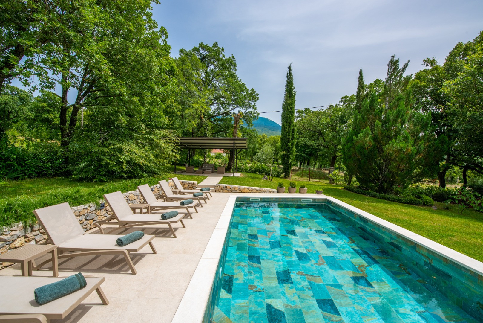 House Iva with pool and jacuzzi, Vranja, Istria, Croatia Lupoglav